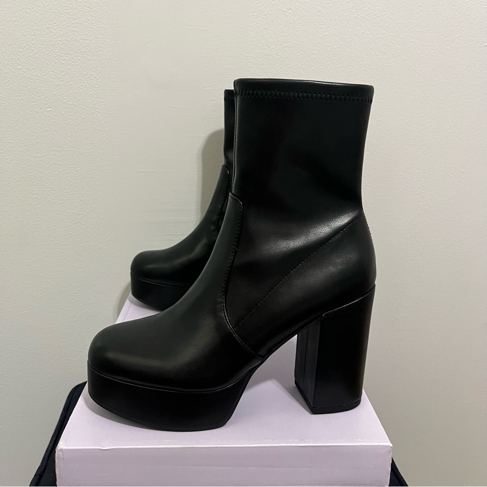 MADDEN GIRL Boots | Size : 6.5